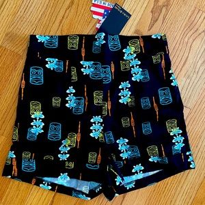 Laura Byrnes Tiki high-waisted shorts